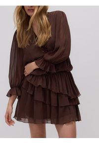Reserved - Sukienka mini z falbanami - brązowy. Kolor: brązowy. Materiał: tkanina. Wzór: gładki. Długość: mini #1