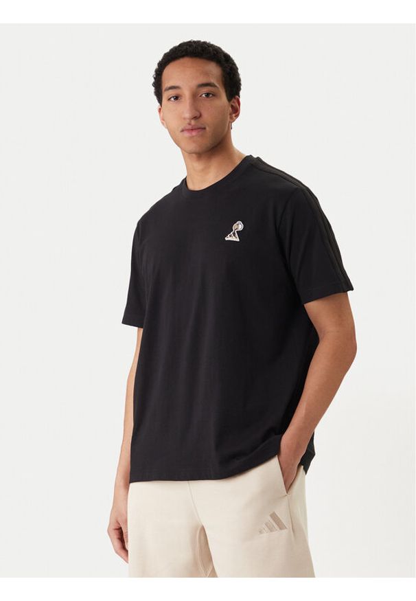 Adidas - adidas T-Shirt Lux Coffee Cafe Pour Graphic KB4847 Czarny Loose Fit. Kolor: czarny. Materiał: bawełna