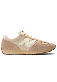 Buty unisex New Balance U471PSC – beżowe. Kolor: beżowy. Materiał: zamsz, materiał, syntetyk. Szerokość cholewki: normalna. Wzór: jodełka. Sezon: lato #1