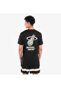 TARMAK - Koszulka do gry w koszykówkę unisex Tarmak NBA TS 900 Miami Heat. Kolor: wielokolorowy, różowy, czarny. Materiał: materiał, poliester, bawełna. Sport: koszykówka