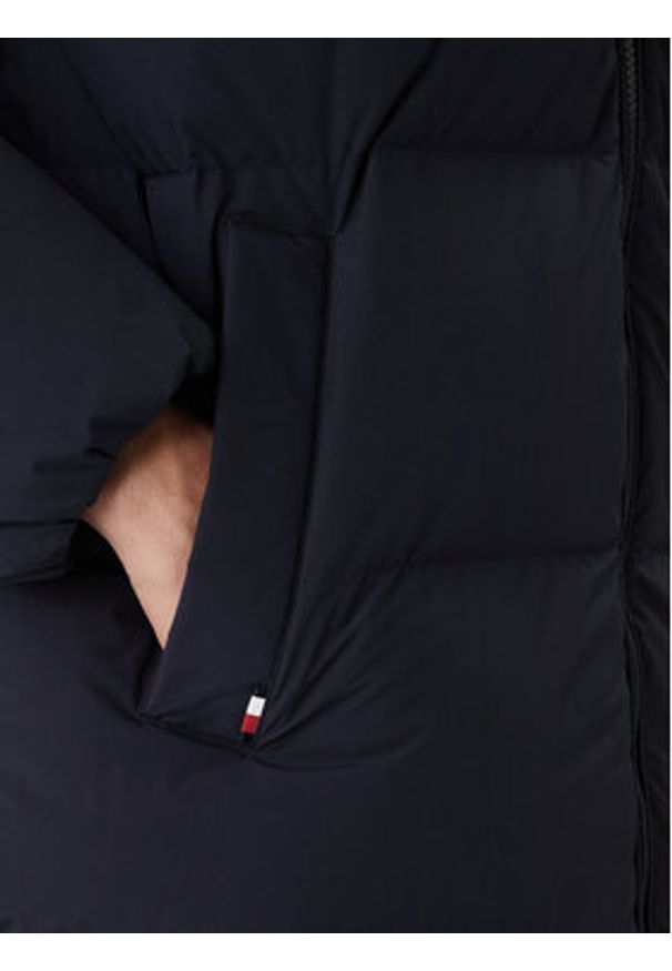 TOMMY HILFIGER - Tommy Hilfiger Kurtka puchowa MW0MW40628 Granatowy Regular Fit. Kolor: niebieski. Materiał: syntetyk