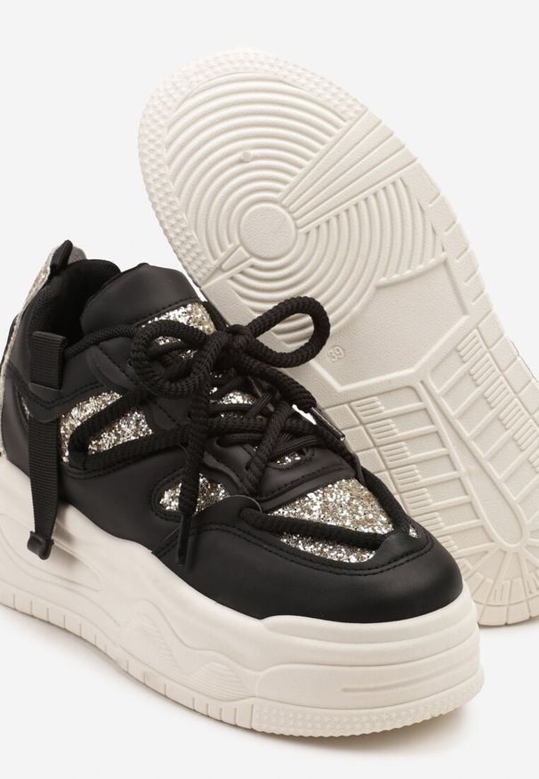 Renee - Czarne Sneakersy w Streetwearowym Stylu na Tłoczonej Platformie z Brokatem Mailienne. Okazja: na co dzień. Kolor: czarny. Szerokość cholewki: normalna. Wzór: aplikacja. Obcas: na platformie