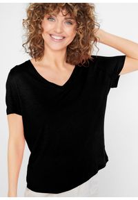 bonprix - T-shirt z czystego lnu. Typ kołnierza: dekolt w serek. Kolor: czarny. Materiał: len. Sezon: lato. Styl: elegancki #1