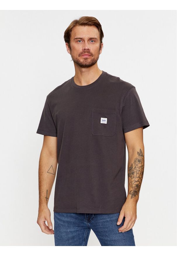 Lee T-Shirt 112341743 Czarny Relaxed Fit. Kolor: czarny. Materiał: bawełna