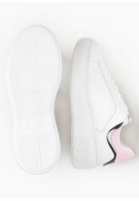 Armani Exchange - Sneakersy damskie ARMANI EXCHANGE XDX108 XV635 00152. Okazja: do pracy, na spacer, na co dzień. Kolor: biały. Sport: turystyka piesza #2