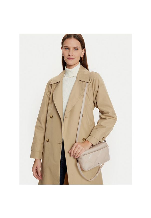 Torebka Calvin Klein. Kolor: beżowy