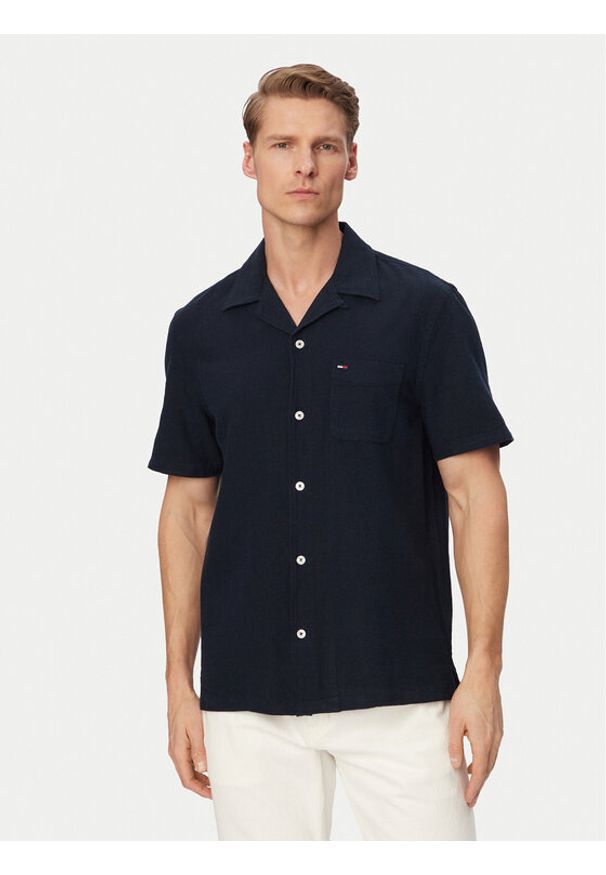 Tommy Jeans Koszula DM0DM23058 Granatowy Regular Fit. Kolor: niebieski. Materiał: bawełna