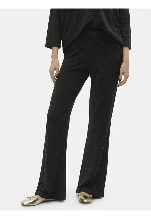 Vero Moda Spodnie dzianinowe Kanva 10296871 Czarny Regular Fit. Kolor: czarny. Materiał: syntetyk