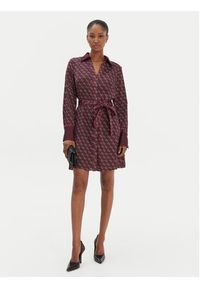 Guess Sukienka koszulowa W6RK90 WF1T2 Bordowy Regular Fit. Kolor: czerwony. Materiał: syntetyk. Typ sukienki: koszulowe #2