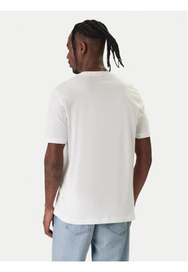 Hugo - HUGO T-Shirt Danotie 50553124 Écru Regular Fit. Kolor: kremowy. Materiał: bawełna