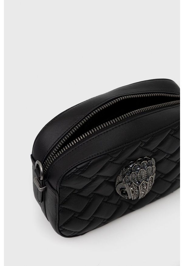 Kurt Geiger London - Torebka skórzana. Kolor: czarny. Wzór: aplikacja. Dodatki: z aplikacjami. Materiał: skórzane. Rodzaj torebki: na ramię