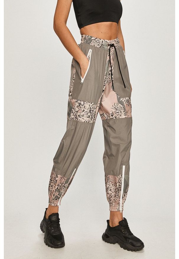 Adidas by Stella McCartney - adidas by Stella McCartney - Spodnie. Kolor: szary. Materiał: tkanina