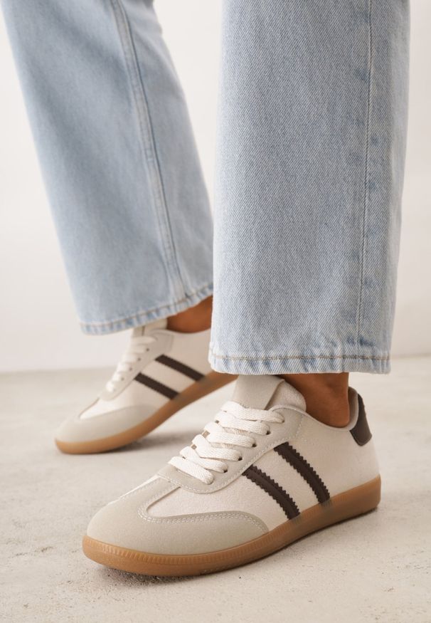 Renee - Beżowo-Brązowe Sneakersy z Ekozamszu na Płaskiej Podeszwie Pemeriana. Nosek buta: okrągły. Zapięcie: sznurówki. Kolor: beżowy. Materiał: materiał, skóra, zamsz. Obcas: na płaskiej podeszwie. Wysokość obcasa: niski