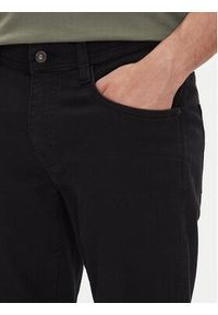 Mustang Jeansy Oregon K 1016320 Czarny Slim Fit. Kolor: czarny
