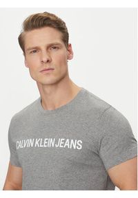 Calvin Klein Jeans T-Shirt Core Institutional Logo J30J307855 Szary Regular Fit. Kolor: szary. Materiał: bawełna