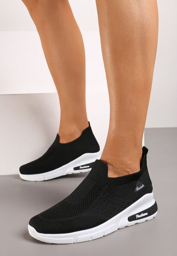 Born2be - Czarne Buty Sportowe Artista. Kolor: czarny. Materiał: materiał. Szerokość cholewki: normalna. Wzór: aplikacja. Obcas: na koturnie