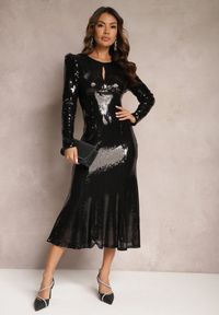 Renee - Czarna Cekinowa Sukienka Taliowana Midi z Falbanką Versilia. Kolor: czarny. Długość rękawa: długi rękaw. Długość: midi