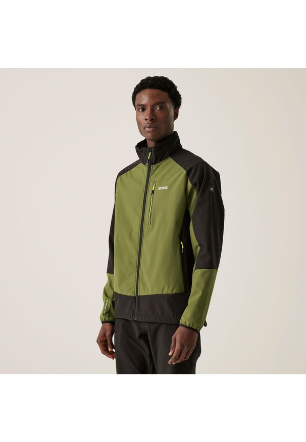 Regatta - Moutdale Męski softshell do wędrówek. Kolor: zielony. Materiał: softshell. Sport: turystyka piesza