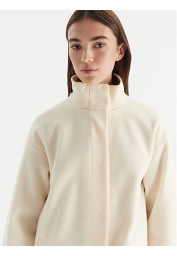 Vero Moda Płaszcz przejściowy Vince 10335816 Beżowy Regular Fit. Kolor: beżowy. Materiał: syntetyk