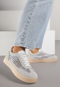 Born2be - Szare Sneakersy na Grubej Podeszwie Ozdobione Cyrkoniami Orinrya. Okazja: na co dzień. Kolor: szary. Materiał: jeans. Wzór: aplikacja #7