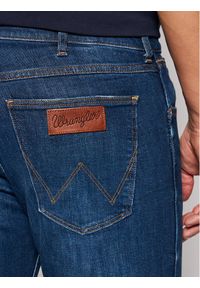 Wrangler Jeansy Regular Fit Greensboro W15QCJ027 Granatowy Regular Fit. Kolor: niebieski. Materiał: jeans #2