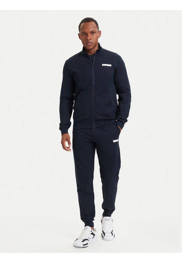 EA7 Emporio Armani Dres 7M002424 AF13512 MB149 Granatowy Slim Fit. Kolor: niebieski. Materiał: bawełna