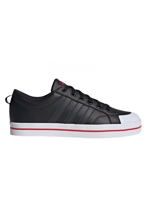 Adidas - Buty adidas Bravada M H00629 czarne. Okazja: na co dzień. Zapięcie: pasek. Kolor: czarny. Materiał: syntetyk, skóra. Szerokość cholewki: normalna. Wzór: paski. Sezon: jesień, lato. Model: Adidas Cloudfoam. Sport: skateboard