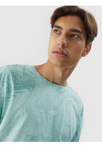 4f - T-shirt regular z nadrukiem męski - morski. Kolor: turkusowy. Materiał: bawełna. Wzór: nadruk