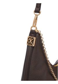 Calvin Klein Torebka Emblem Hw Pebble Shoulder Bag LV04F3495G Beżowy. Kolor: beżowy. Materiał: skórzane #6