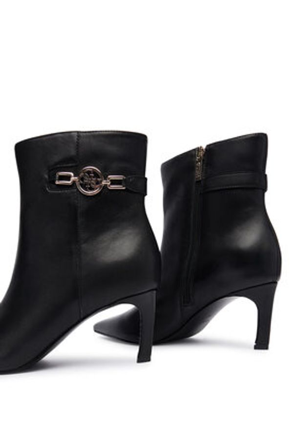 Guess Botki FLFPAI LEA10 Czarny. Kolor: czarny. Materiał: skóra