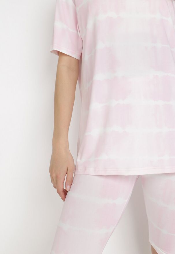 Born2be - Jasnoróżowy 2-Częściowy Komplet Dresowy Lysitus. Kolor: różowy. Materiał: dresówka