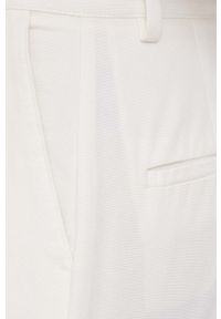 Sisley spodnie damskie kolor biały proste high waist. Okazja: na co dzień. Stan: podwyższony. Kolor: biały. Materiał: materiał. Styl: casual #5
