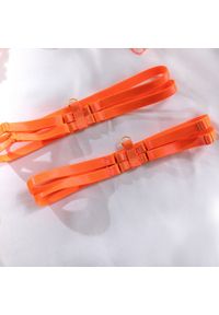 Intica - Komplet bielizny z haftem na romantyczny wieczór Youngsoon. Kolor: pomarańczowy. Materiał: materiał. Wzór: haft #6