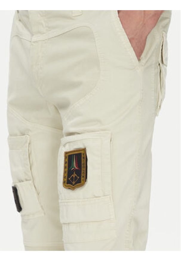 Aeronautica Militare Spodnie materiałowe 251PA1387CT1493 Beżowy Regular Fit. Kolor: beżowy. Materiał: bawełna