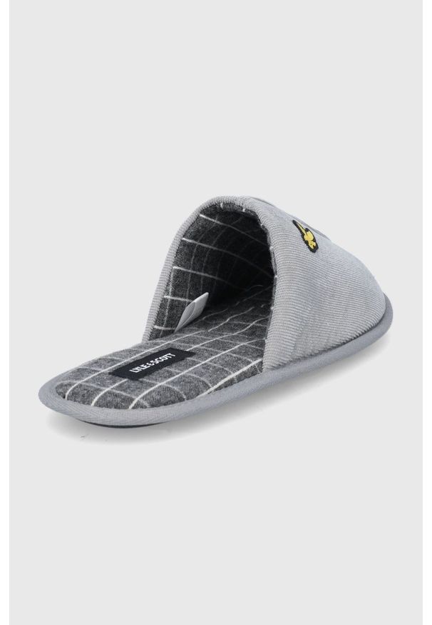 Lyle & Scott Kapcie kolor szary. Kolor: szary. Materiał: guma. Szerokość buta: średnie
