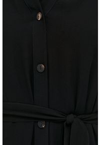 The Kooples Sukienka kolor czarny mini prosta. Okazja: na co dzień. Kolor: czarny. Materiał: tkanina. Długość rękawa: długi rękaw. Wzór: gładki. Typ sukienki: proste. Styl: casual. Długość: mini #2