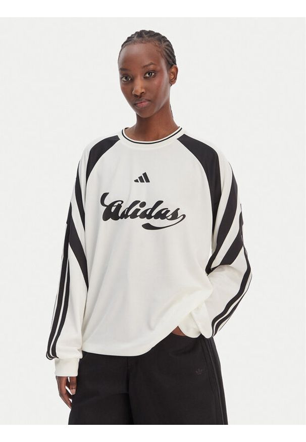 Adidas - adidas Bluzka House Of Tiro KC4007 Biały Loose Fit. Kolor: biały. Materiał: syntetyk