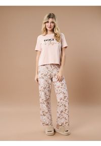 Sinsay - Bawełniana piżama dwuczęściowa z psim motywem - różowy. Kolor: różowy. Materiał: bawełna #1