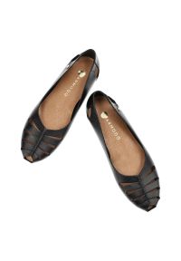 Czarne Mokasyny Armodo Płaskie Obuwie Damskie. Okazja: do pracy, na spotkanie biznesowe. Kolor: czarny. Materiał: skóra. Szerokość cholewki: normalna. Styl: klasyczny, elegancki, biznesowy #5