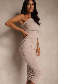 Renee - Beżowa Koktajlowa Marszczona Sukienka Bodycon na Jedno Ramię Erkellia. Okazja: na imprezę. Kolor: beżowy. Sezon: lato. Typ sukienki: bodycon. Styl: wizytowy #4