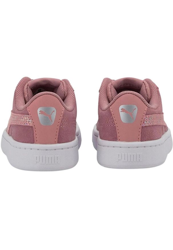 Puma - Dziecięce/niemowlęce Buty Sportowe Vikky Z Ekologicznej Skóry. Kolor: różowy. Model: Puma Vikky. Sport: turystyka piesza
