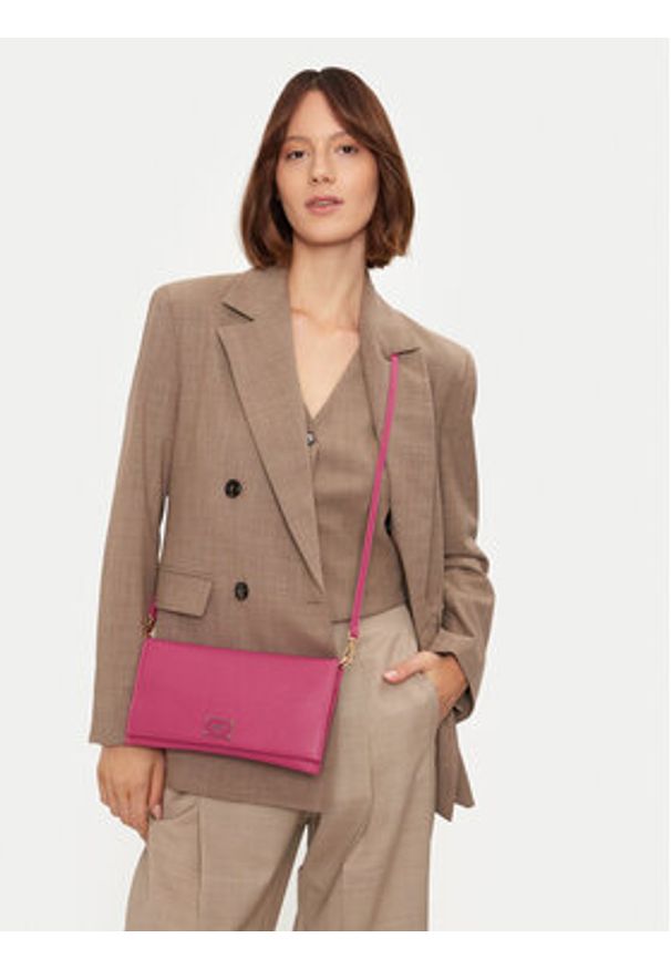 JOOP! Jeans Torebka Cadea 4130000889 Różowy. Kolor: różowy. Materiał: skórzane