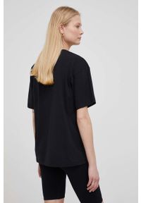 Napapijri t-shirt bawełniany kolor czarny. Kolor: czarny. Materiał: bawełna. Długość rękawa: krótki rękaw. Długość: krótkie. Wzór: nadruk