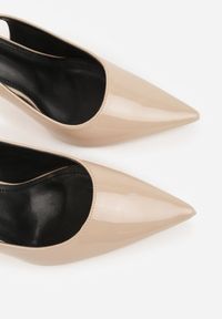 Renee - Beżowe Sandały Slingback na Szpilce z Lakierowanym Połyskiem i Aplikacją Phisvienne. Kolor: beżowy. Materiał: lakier. Wzór: aplikacja. Obcas: na szpilce. Styl: elegancki #3