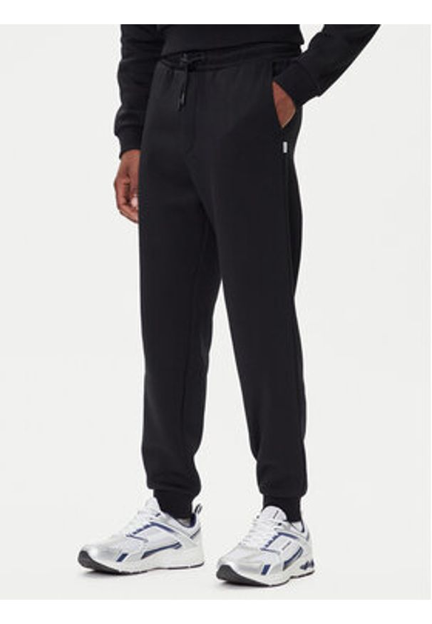 Jack & Jones Dres Bradley 12288670 Czarny Relaxed Fit. Kolor: czarny. Materiał: bawełna