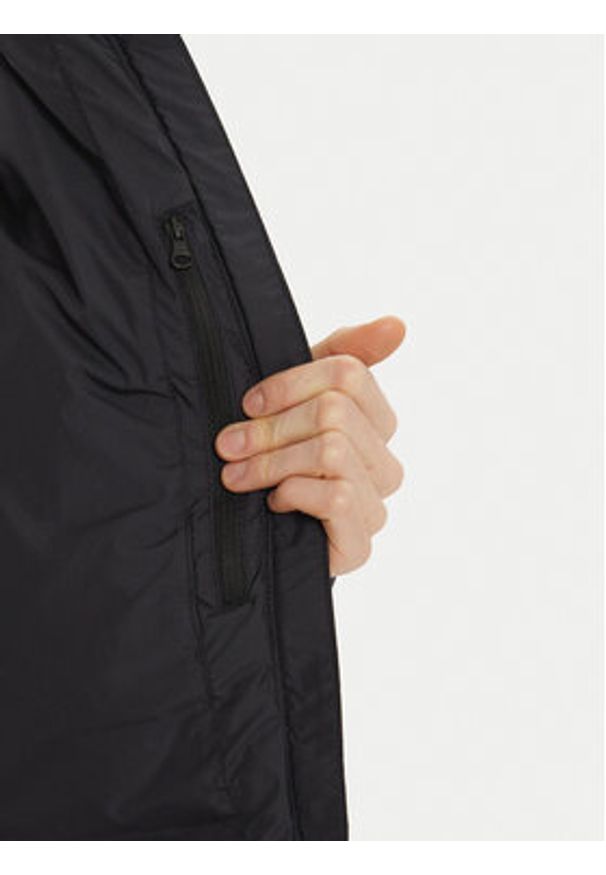 Peak Performance Kurtka puchowa Quiver G79931030 Czarny Regular Fit. Kolor: czarny. Materiał: syntetyk