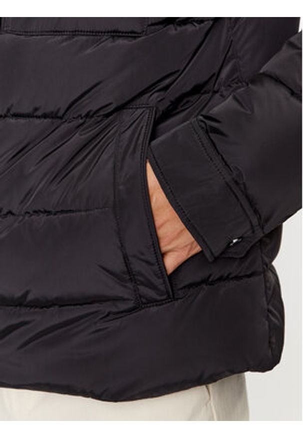 BOSS Kurtka zimowa Celinto 50497841 Czarny Regular Fit. Kolor: czarny. Materiał: syntetyk. Sezon: zima
