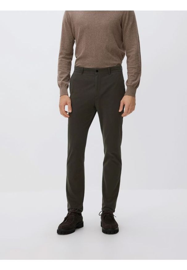 Reserved - Spodnie chino slim fit - zielony. Kolor: zielony. Materiał: tkanina, bawełna