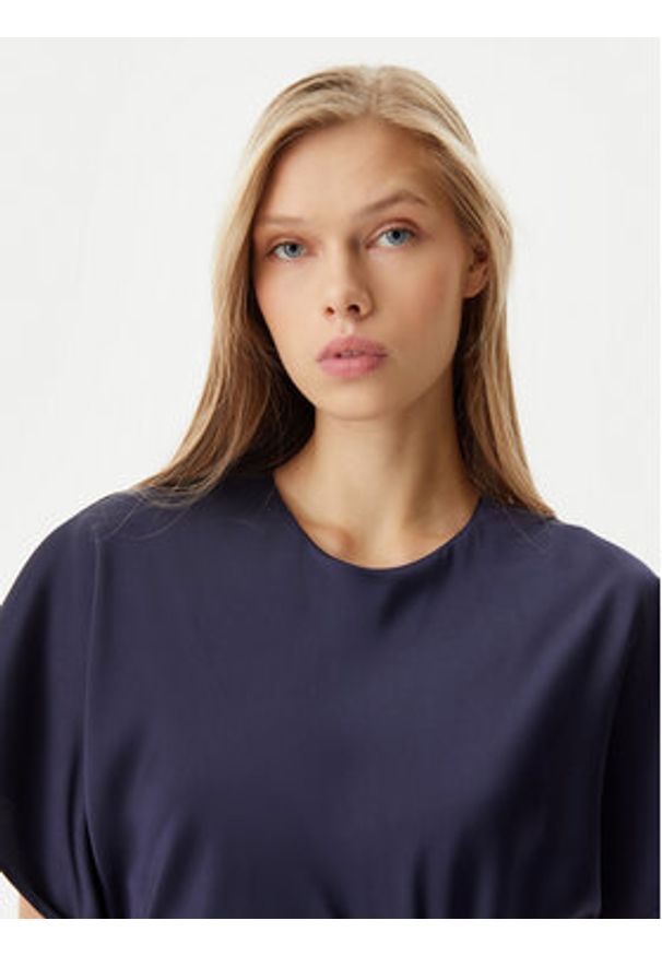 Rinascimento Sukienka koktajlowa CFC0122932003 Granatowy Regular Fit. Kolor: niebieski. Materiał: syntetyk. Styl: wizytowy