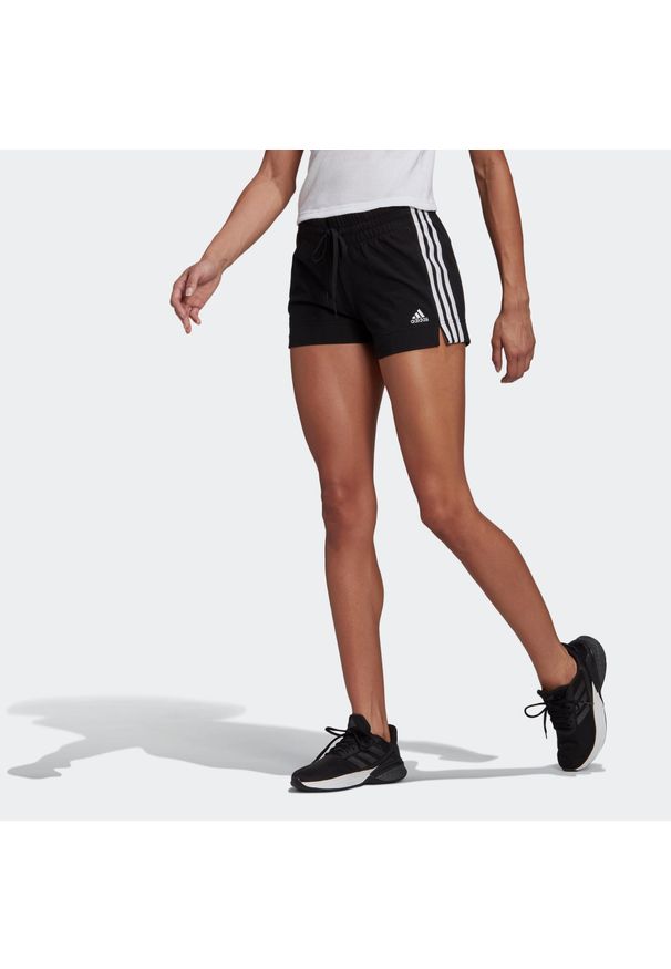 Spodenki fitness damskie Adidas. Kolor: czarny. Materiał: elastan, bawełna. Sport: fitness